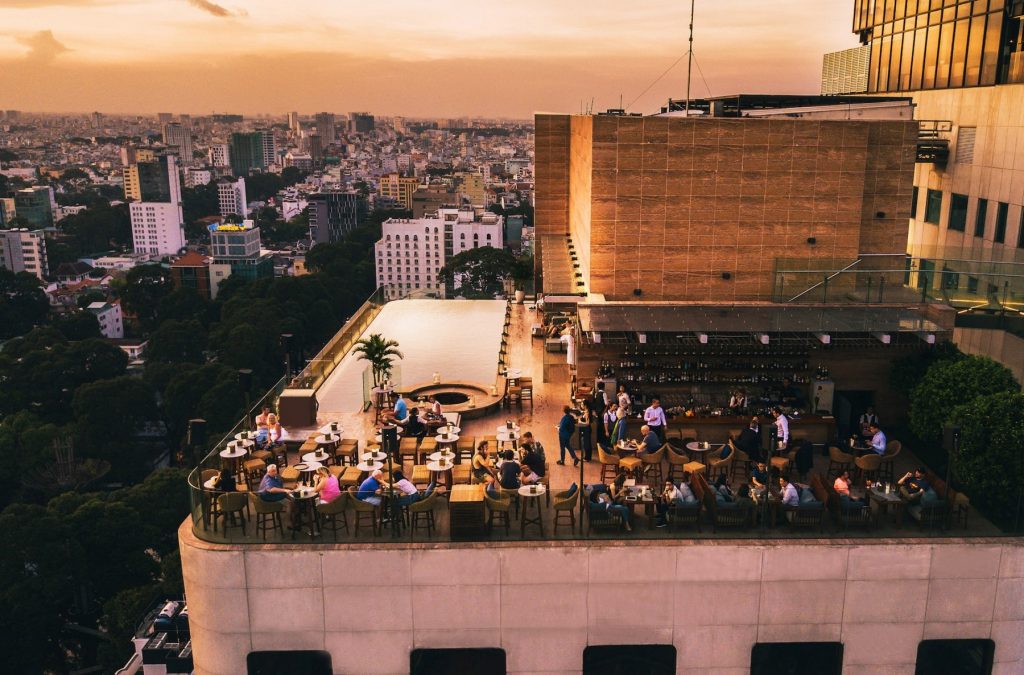 quán bar rooftop Sài Gòn