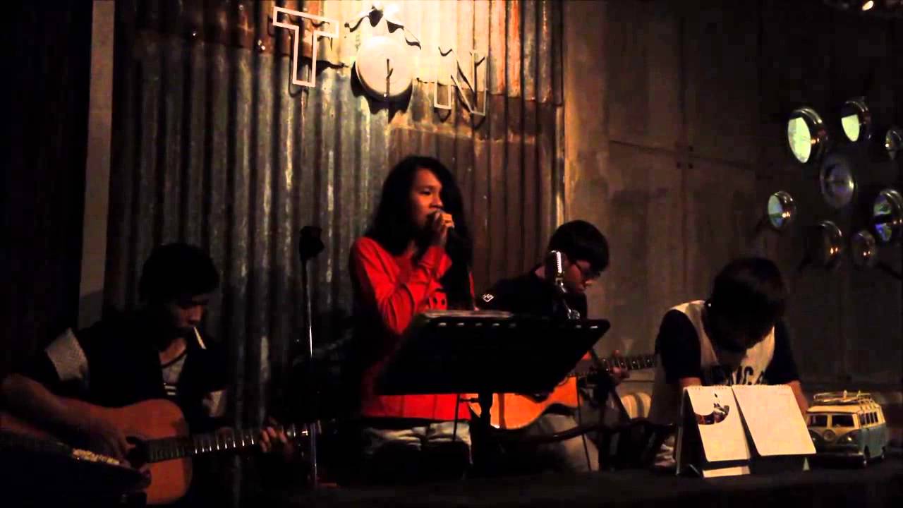 Tôn Cafe Acoustic - Quán Cà Phê Acoustic Sài Gòn