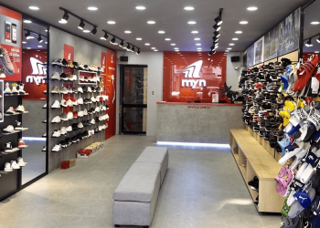 Giày Sandal Nữ Cá Tính
