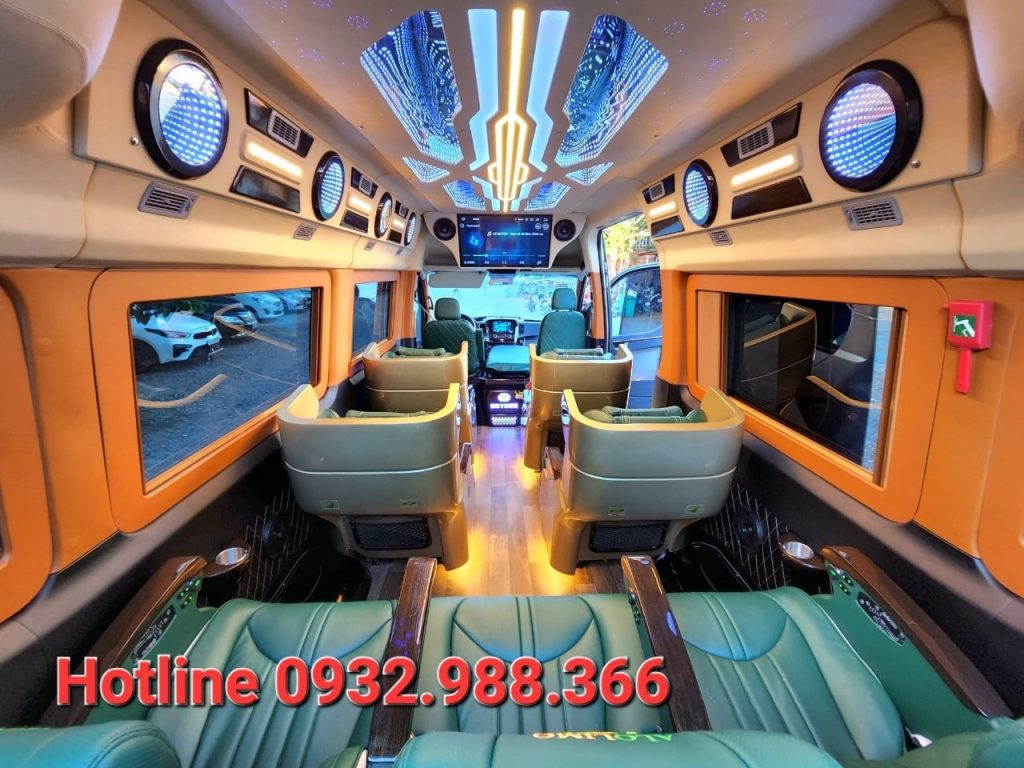 Cho thuê xe Limousine 9 chỗ