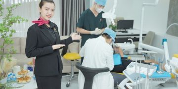 Bọc răng sứ 4 răng cửa