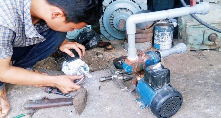  Nhật Thái sửa máy bơm nước tại nhà