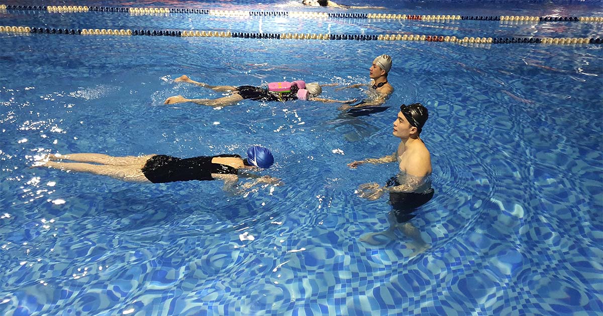 khóa học bơi cho người lớn tphcm