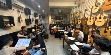 học guitar tphcm